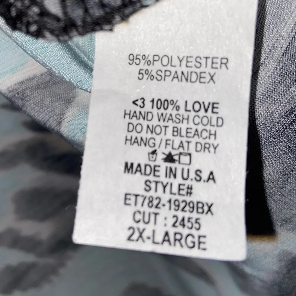NWOT SEW IN LOVE TOP - Picture 7 of 8